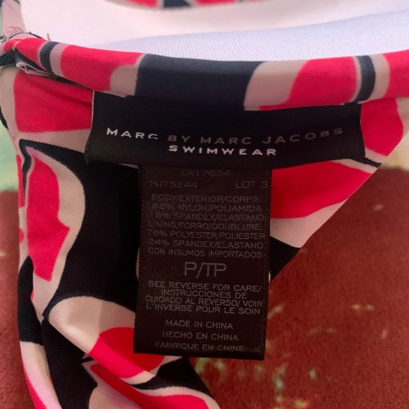 Marc by Marc Jacobs Swimwear red, black, and tan bikini, Sz Xs - Picture 7 of 11